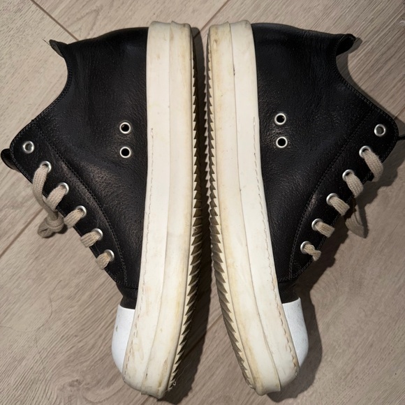 Sz42 (9) Rick Owens Black Leather Sneakers with White Toe Caps and Cream Laces - Picture 10 of 12